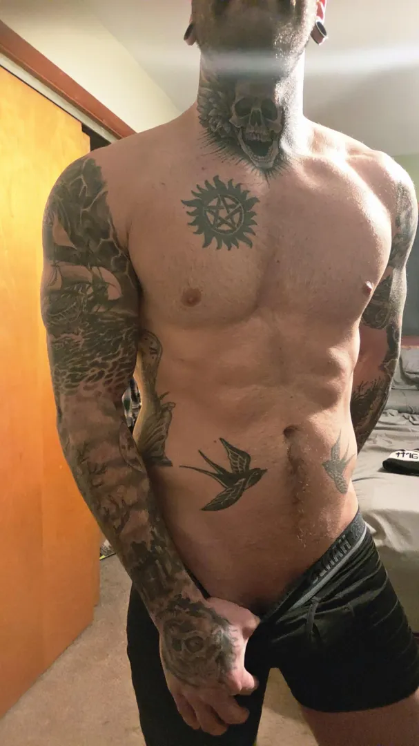 33m hey there posted by fuckitthrowit