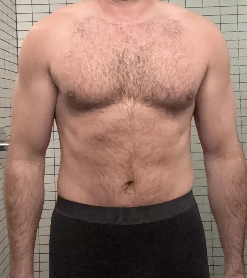 34 - DL bottom looking for a safe hookup posted by MaintenanceTrick5902