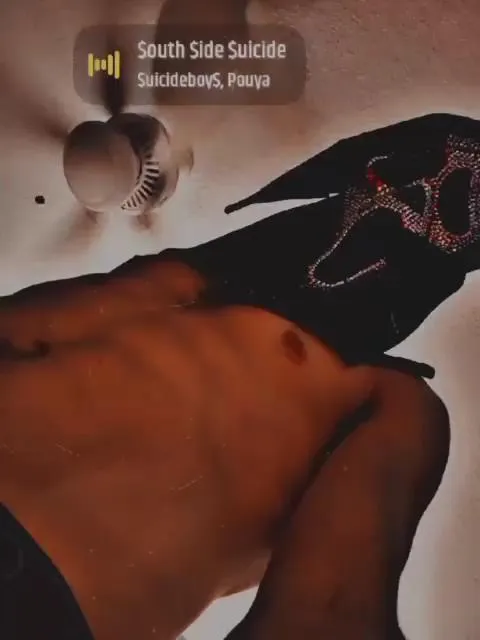 34 M4F posted by HanSoloFord6669