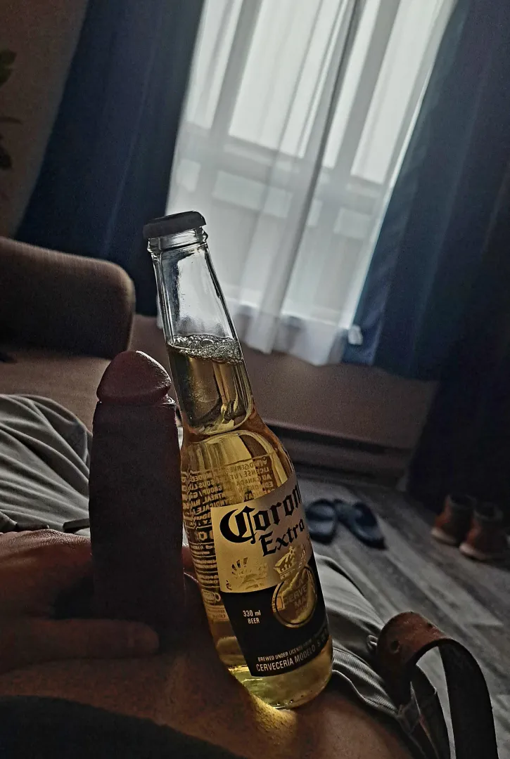 34 (m4f) cheers.. let's have some fun. posted by vancouver_latinhung
