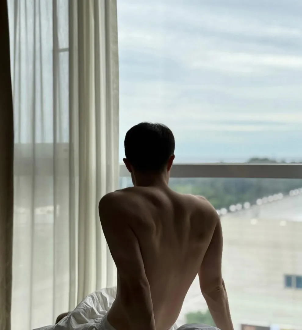 34 (M4F) East Asian just looking for a fun time posted by xtk2024