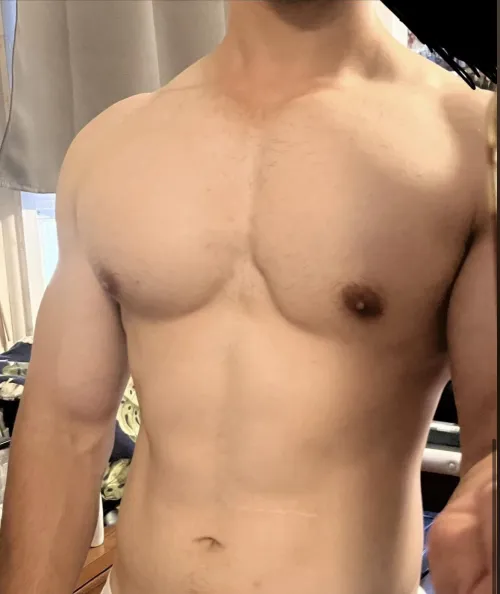 34 [M4F] Honolulu looking for a FWB by dabossman808808