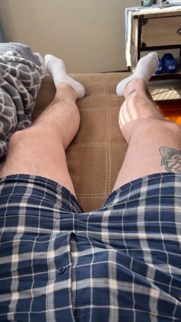 (34) straight for bros. Can be sfw or nsfw. posted by Curious413413