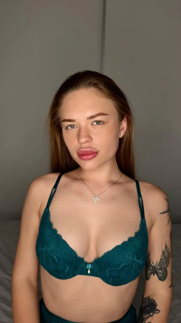 34B posted by kissmuuse