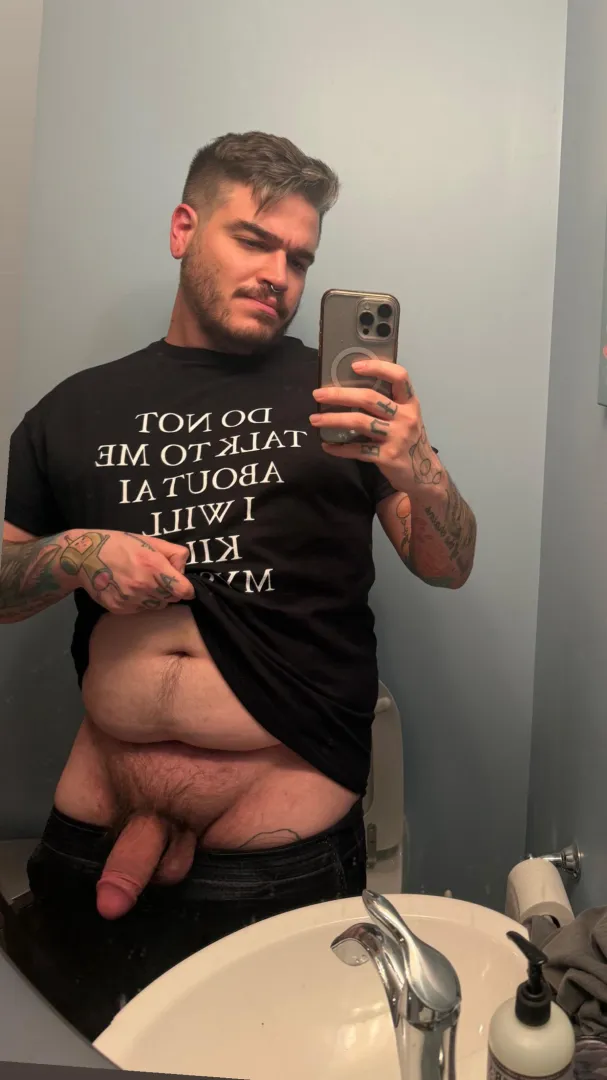 34m need a good fagboy to work my thick alpha dick posted by harveygirthwood