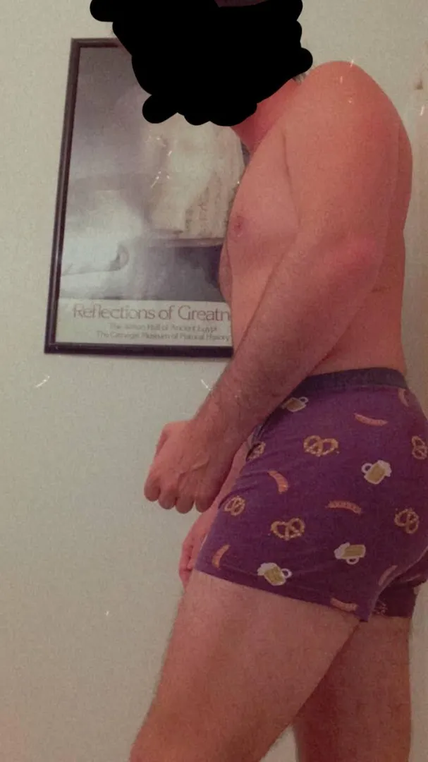 [34m] Thick BWC Bull in Fairhope, AL posted by Secure_Process7922