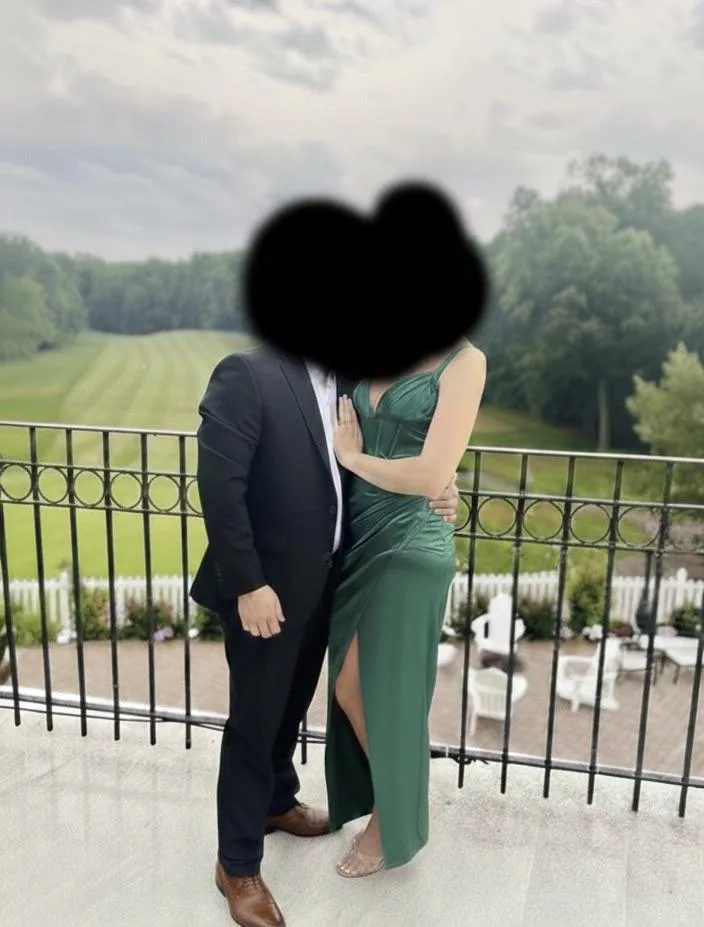 34m33f Looking for BBC bull to chat with my wife. Old Bridge posted by hotwifeman09