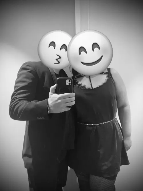 34(MF) heading into the city for a couple of nights by waitingforamate391