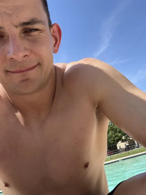 35 m in Tyler looking for couples and females by WrongDistribution586