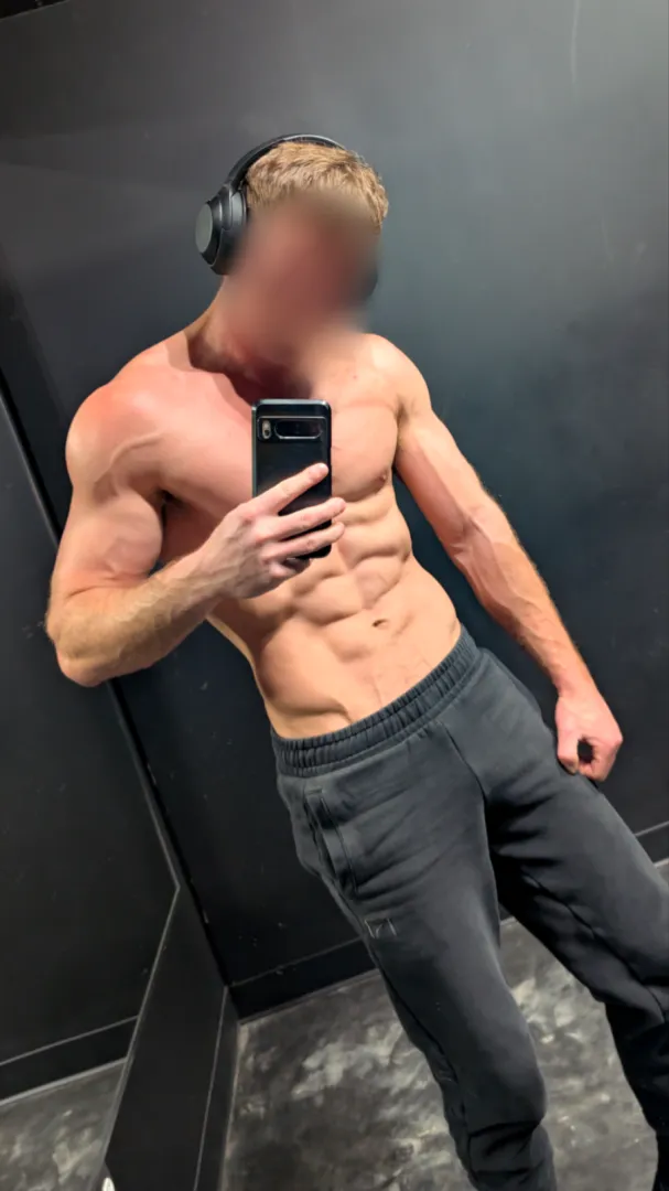 35 [M4F] #KCMO posted by Kaosstheory