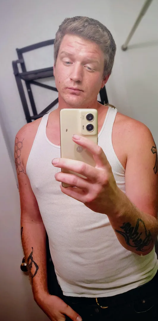 35 M4F posted by ThickAd6860