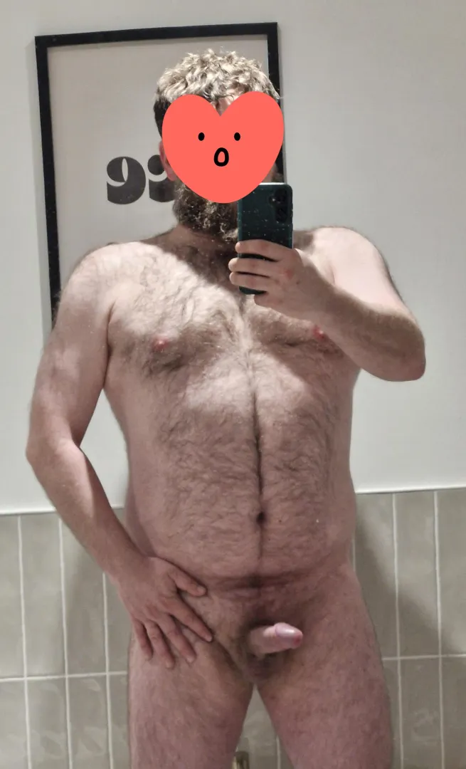 36 bear looking for smooth twink to play. posted by FrankZappaToldMe