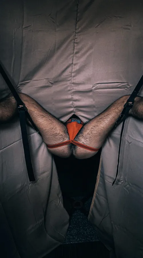 36 [M4M] #downtown- visiting jock looking to get pounded in sling…anonymously! by bigmusclebear407