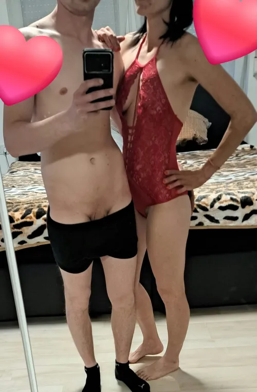 [36/35][MF4F][Baden-Württemberg] - suchen eine nette Dame die mit uns unseren ersten ffm erleben will, am besten im selben alter(nicht zwingend). Bitte keine Männer. Fake check ein muss by Zealousideal-Bid6360