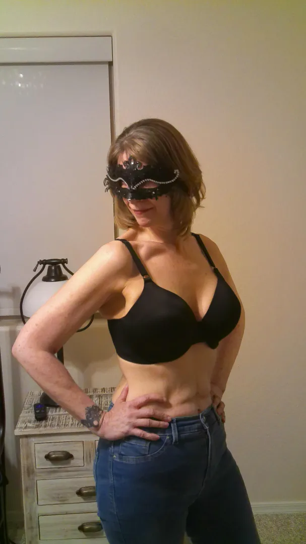 36DD posted by SilkandSin26