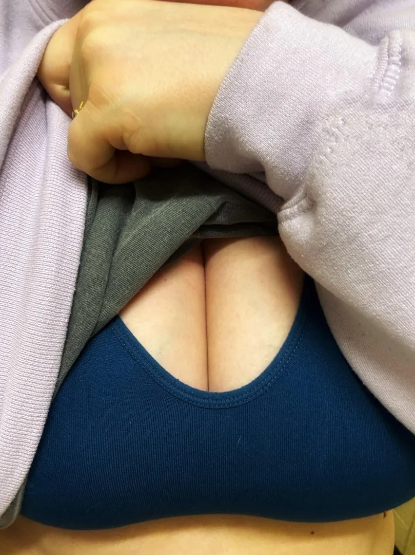 36DD posted by BKNK0903