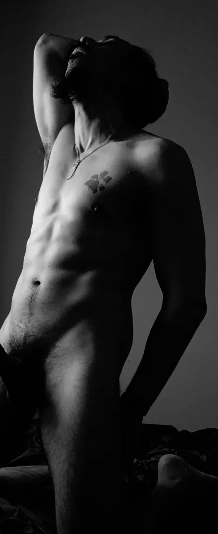 [36M] Basking in the morning glow posted by Daddy-Ghostie