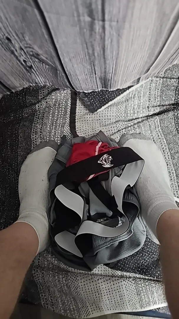 37, musky socks and underwear from working today posted by Pupkarma89