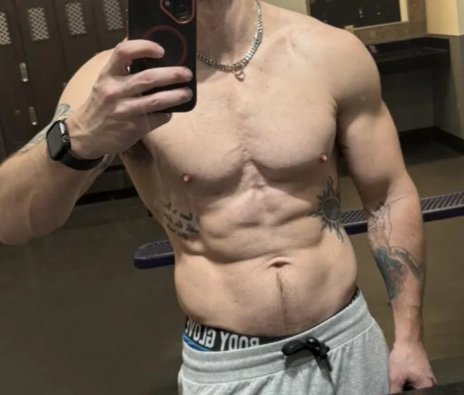 37[M4F]: Aching and throbbing posted by Inkyruin