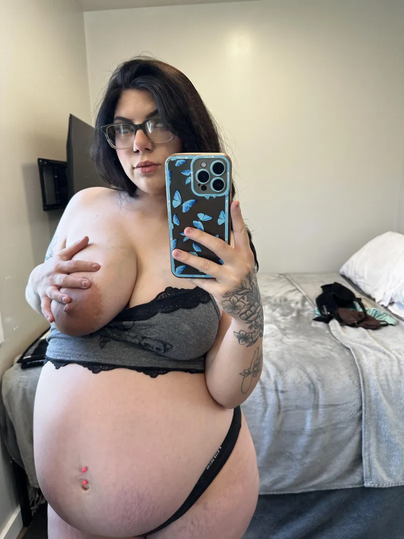 38 DD wanna get them sucked posted by jorkinwithslimjady