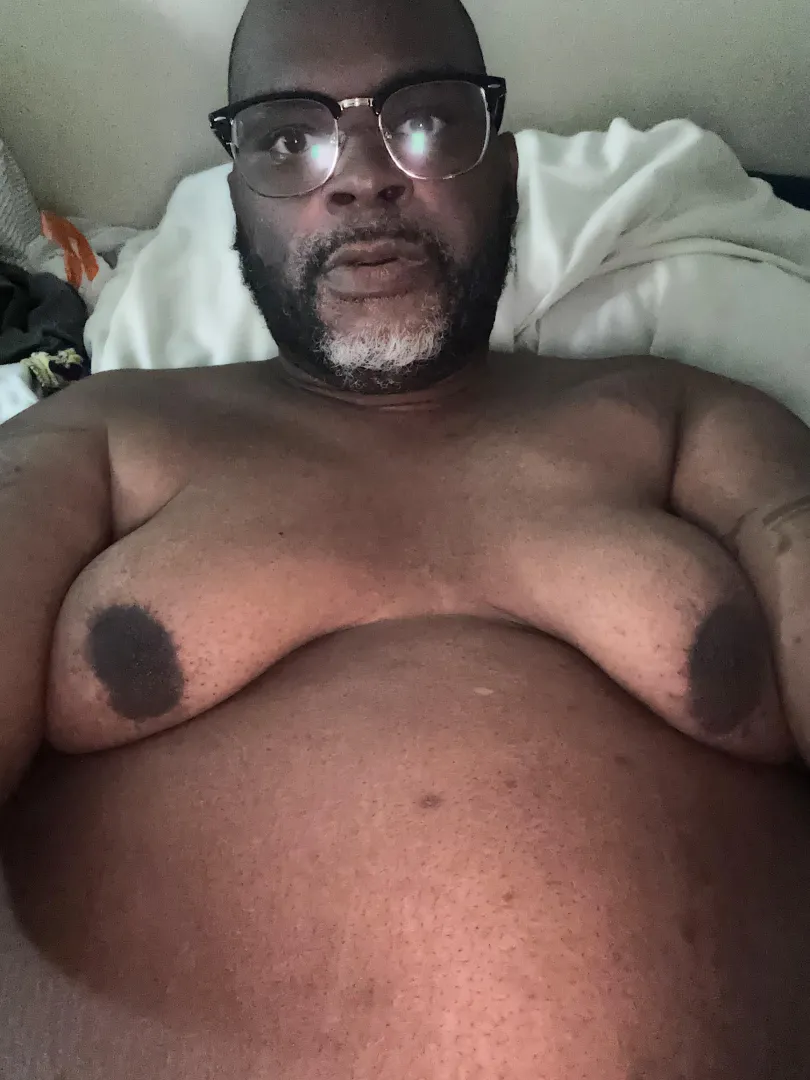 38 M Utah. Come keep me company on a cold winter night posted by Thkdicknympho31