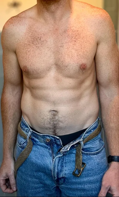 38 M4F in Montrose for work - love giving massages by dad-next-door2