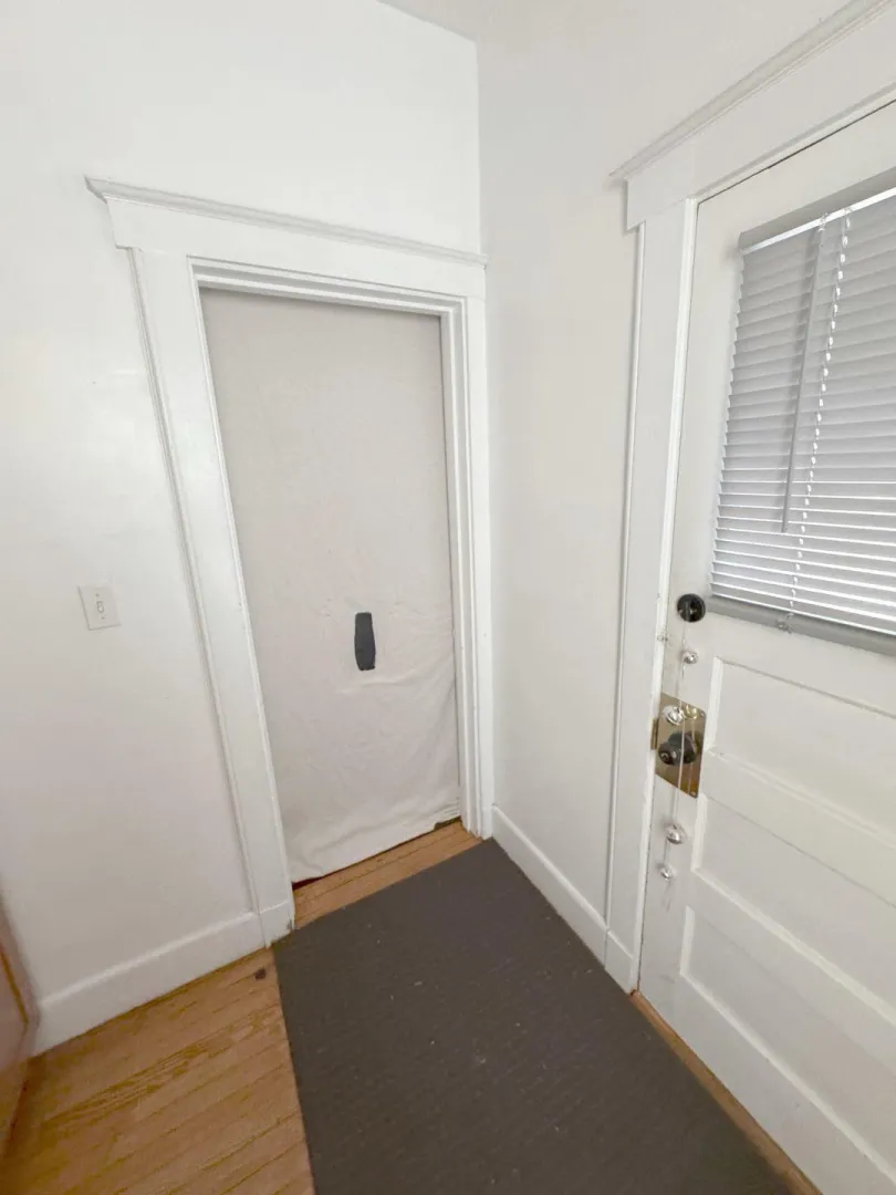 38 [m4m] #Harrisburg - Looking for Straight/Curious Guys to visit my Gloryhole posted by Ok_Raisin_6309