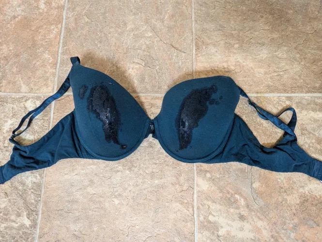 38D Victoria's Secret green t-shirt lightly lined demi by aterrificusername