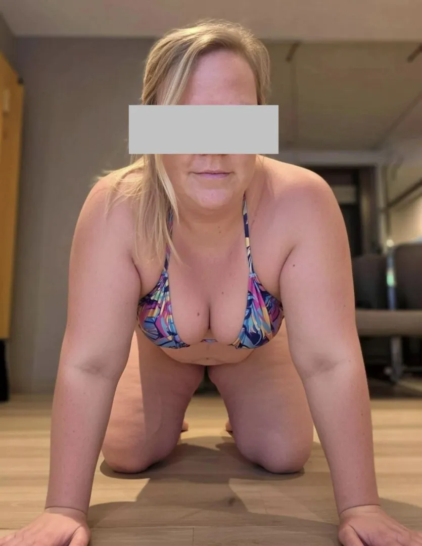 (39) real Portsmouth wife wants to know why you think posted by Own_Beyond_989