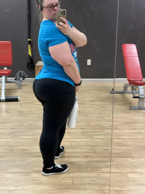 39f BBW hotwife looking for a guy near Prescott or Hudson that can host by WIFunMarriedCouple