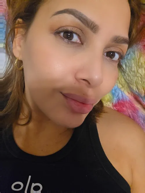 39F Natural lips today by Ornery-Plan-8679