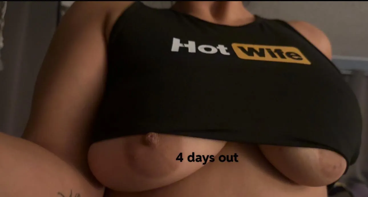 4 days to go! ♠️ online order try on night ️ posted by Northerngirl___