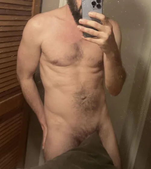 [40] [M4F] - Charlotte, NC - 6’4 fit older man with a growing craving to get that heat back with an early 20’s girl that wants daddy’s thick older cock by haplo14
