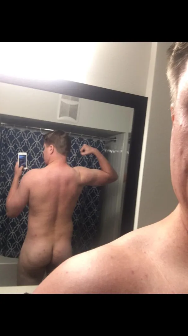 40 [M4F] #San Diego Successful Intelligent Stud wants to start a family posted by AlphaInvestor7