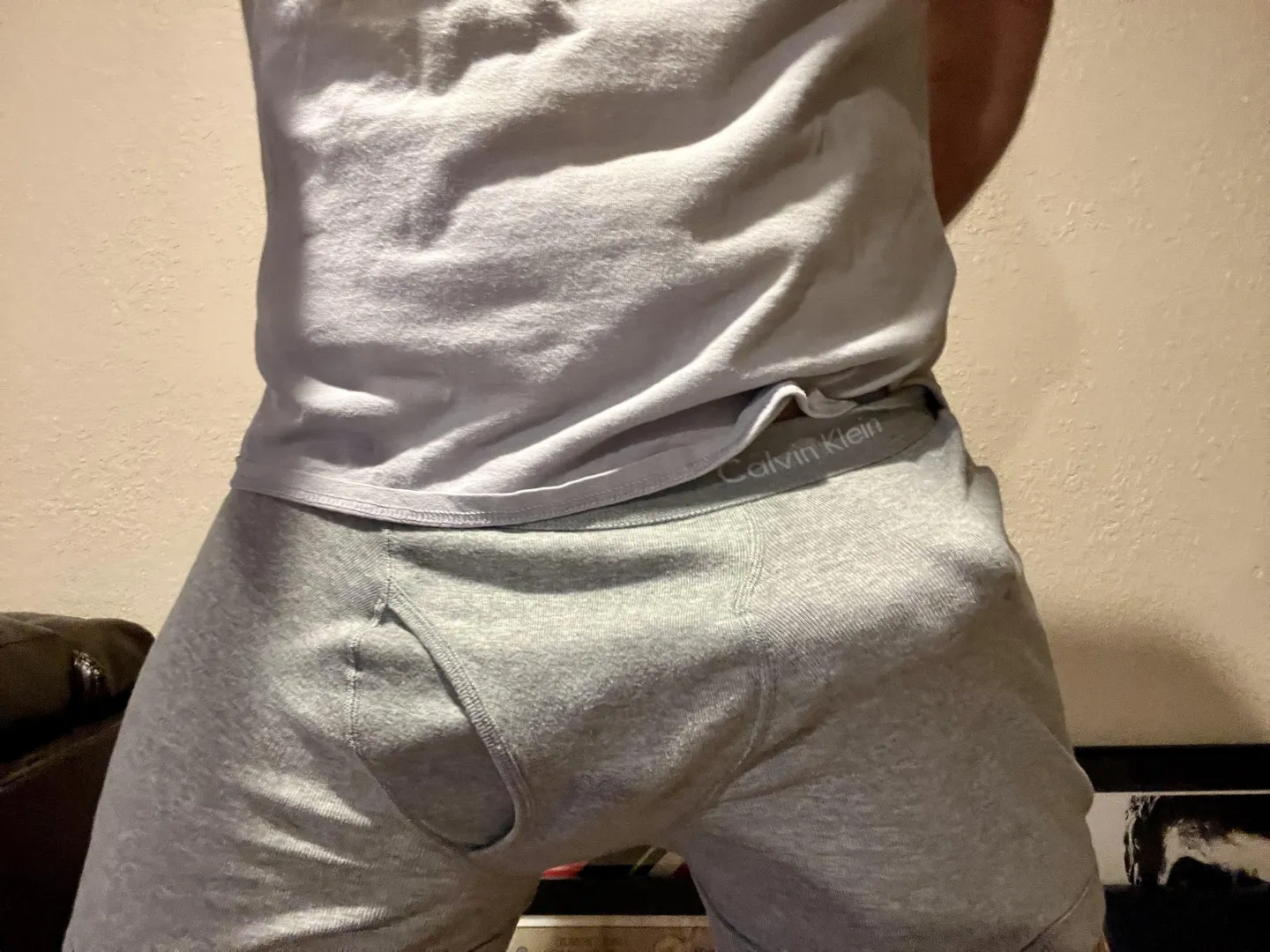 40 [M4F] Valentine’s date could not handle me, who would like to help ? posted by IvoryTower_86