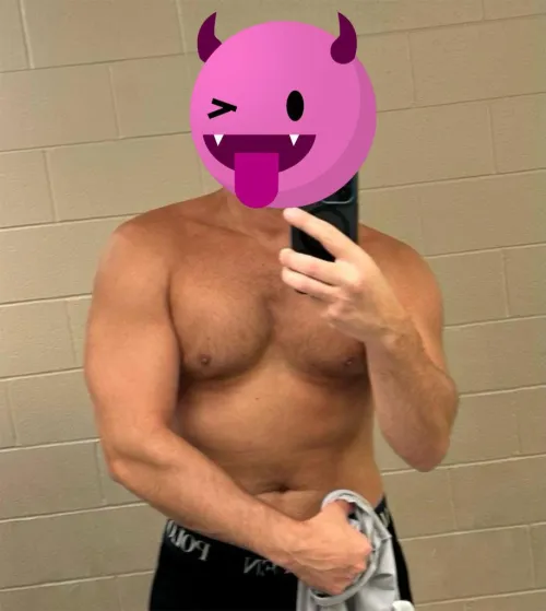 [40] [M4F/FM] [Philly Burbs] Hot on a Snow Day by Sappypapii