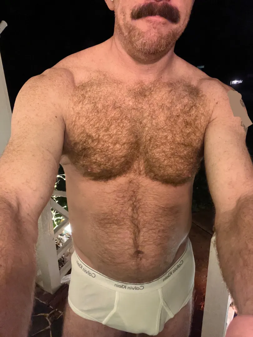 40 married dad posted by Alternative-Cod-7246