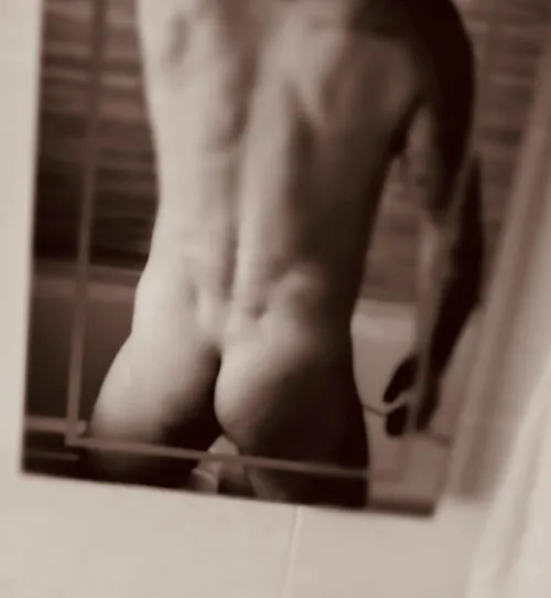 (40) straight - Would you tongue a dilf?  by Big-Locksmith3359