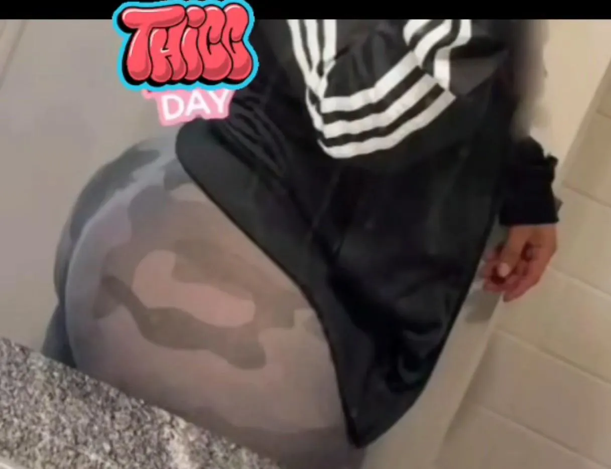 (40s Cpl) Good Thick Thursday Morning. posted by Latin_40s_Couple