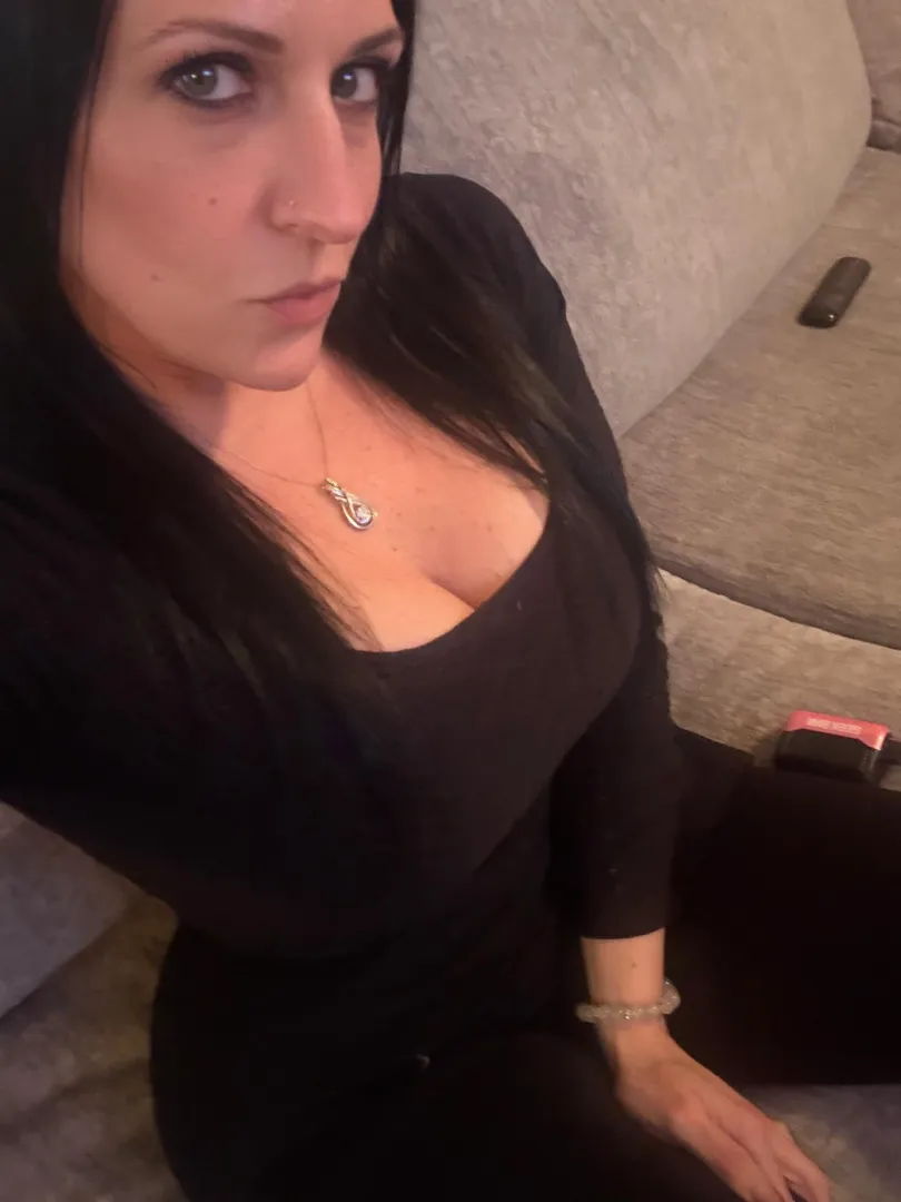 41 F Monday morning posted by wetangel84