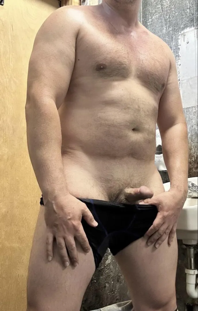 (41) Sweaty and ready for our personal training session posted by CombinationSecret348