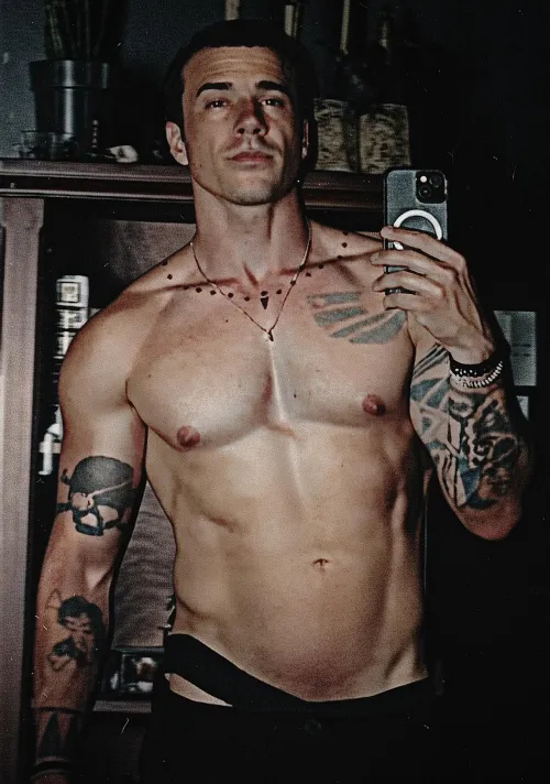 [42]‍☠️ by steinofmead