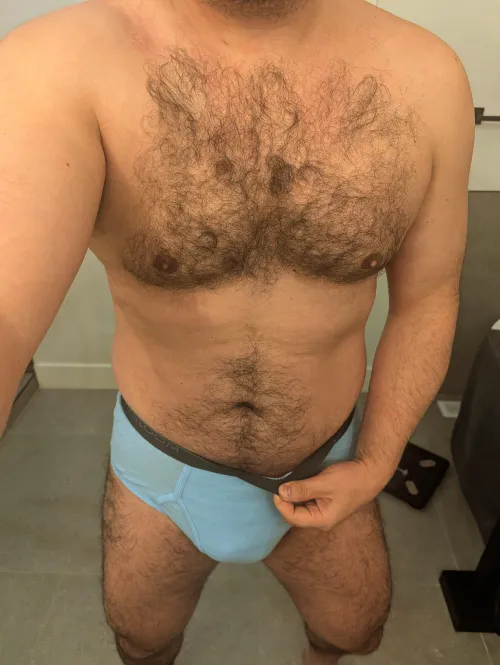 [42] Love to see other guys in briefs at the gym by Friendlyhello5
