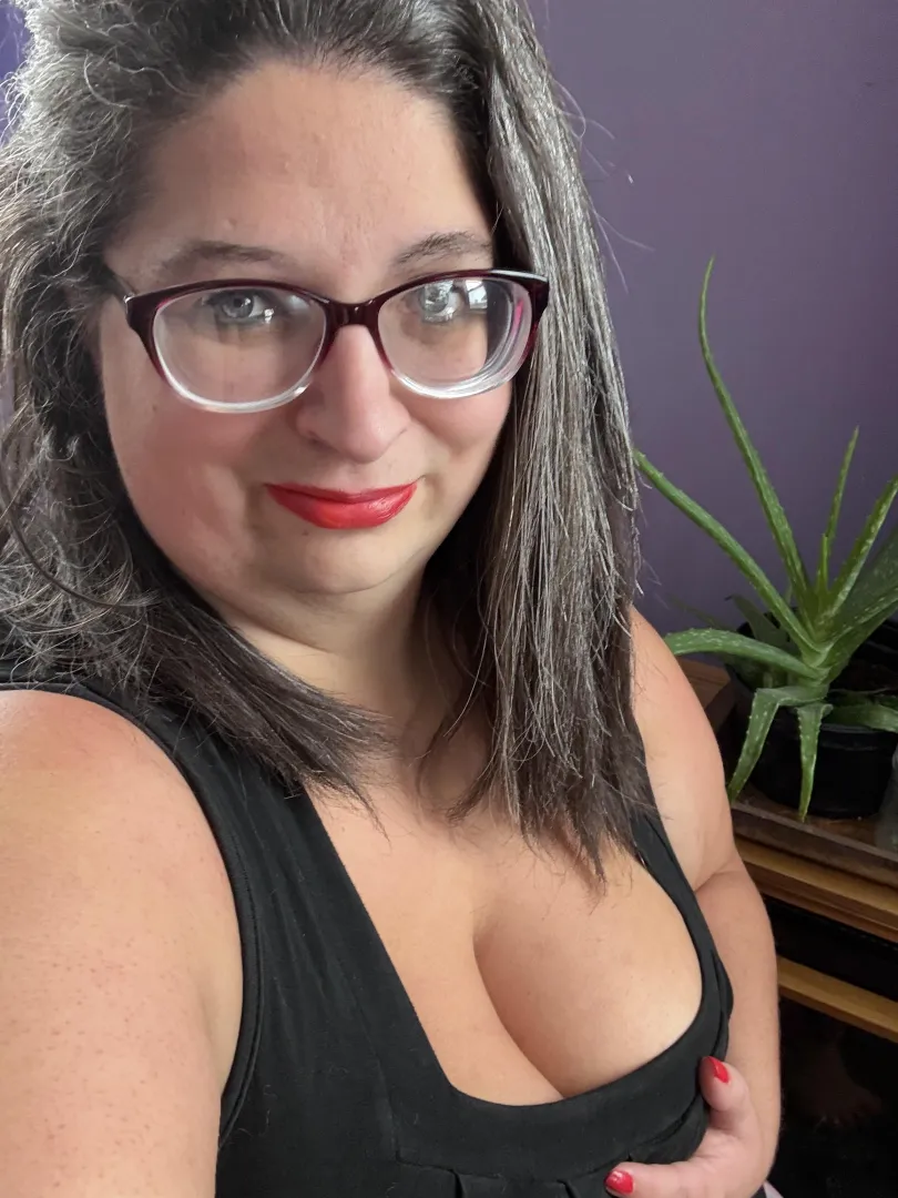 42ddd posted by VioletRaven689