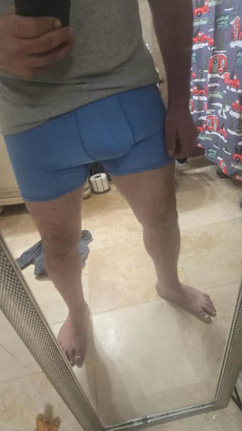 42m seeking couple who wants mfm experiences tonight by Leather-Pitch-4019