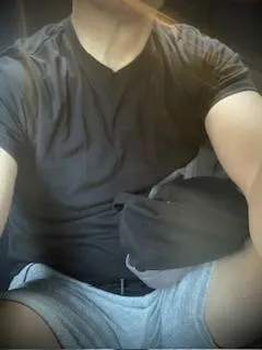 43 City: New York, New York/ I will worship your cock . Deeep Throat for sloppy BJ. Masc guys only posted by Ok_Spray1434