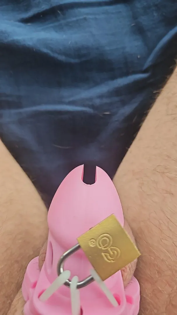 43 [M4F] #uws cute enough for a cuddle after he's done with you? posted by cumfunnsfw