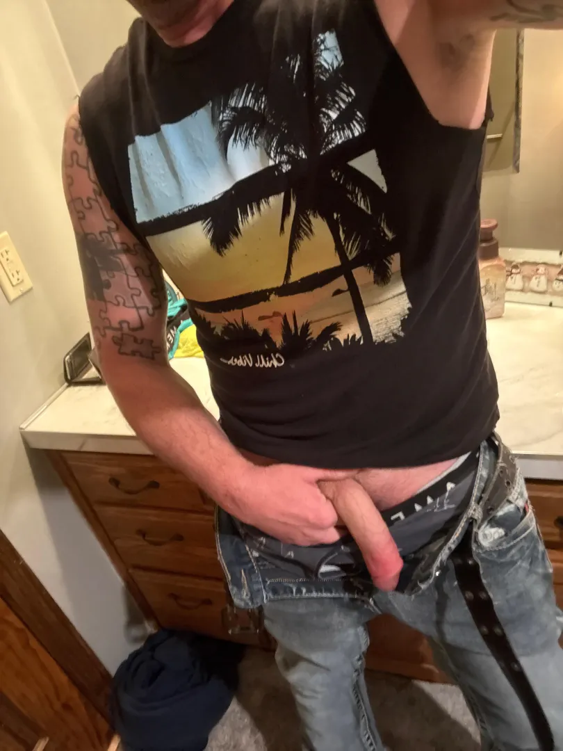 (43) Missouri dad enjoys the time in the shower posted by Fitswell82