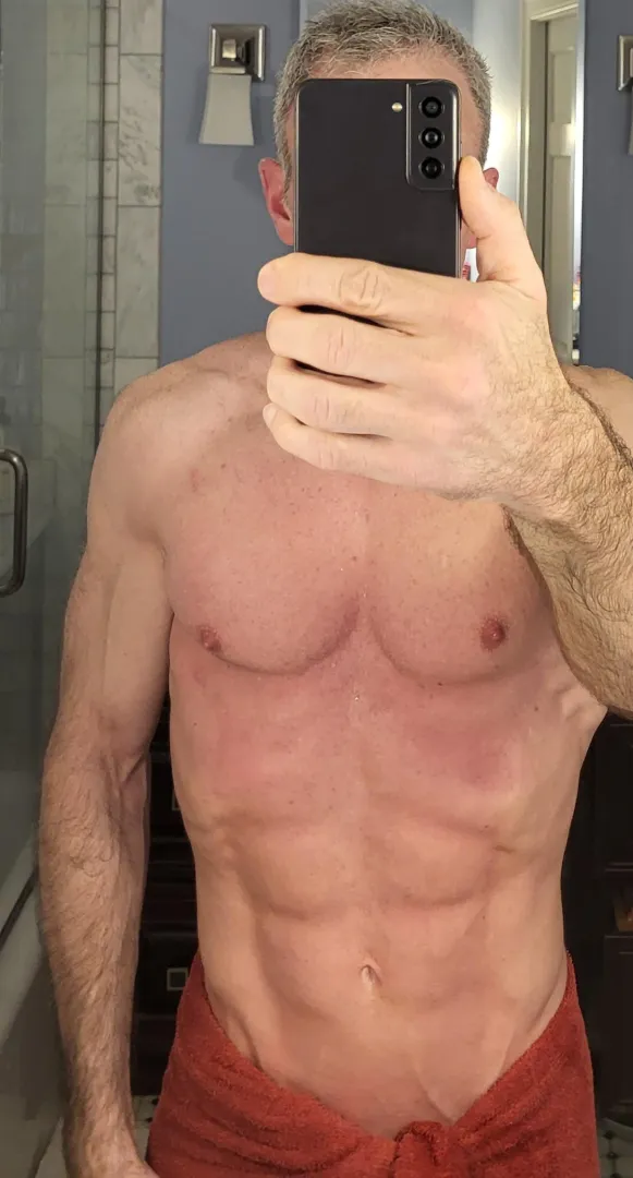 [44] Happy Hump Day posted by Initial_Natural7703