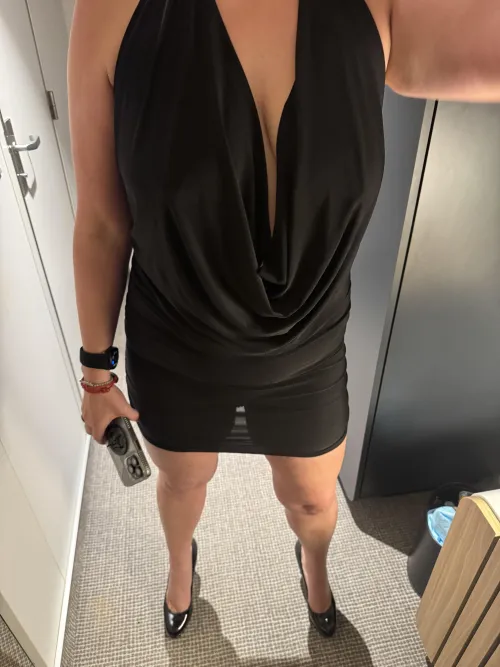 [44M/44F] [MF4F], [MF4MF] [downtown]Wife wanting F to hag while Hubs is at a meeting 2/20 and 2/21 by Own-Razzmatazz-8898